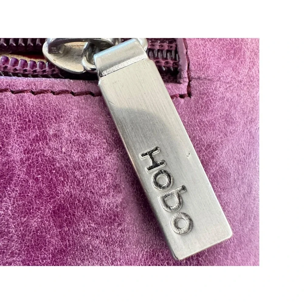 HOBO Lauren Clutch Wallet Purse for Women Purple Leather Multiple Inner Divider - Picture 3 of 6
